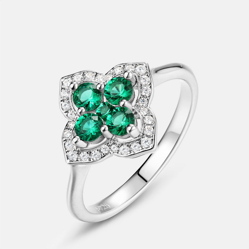 Luxury Four-leaf Clover Petal Emerald Ring