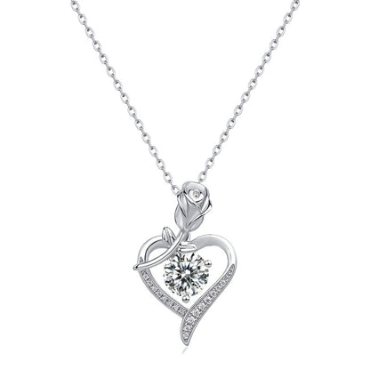 Light Luxury Moissanite Pendant Necklace
