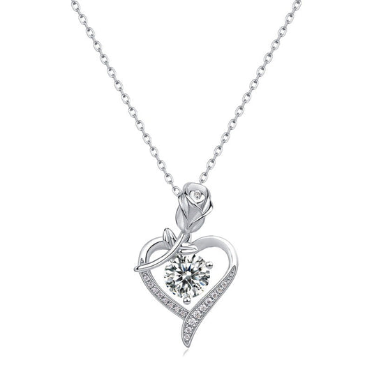 Light Luxury Moissanite Pendant Necklace