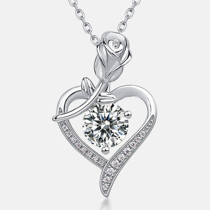 Light Luxury Moissanite Pendant Necklace