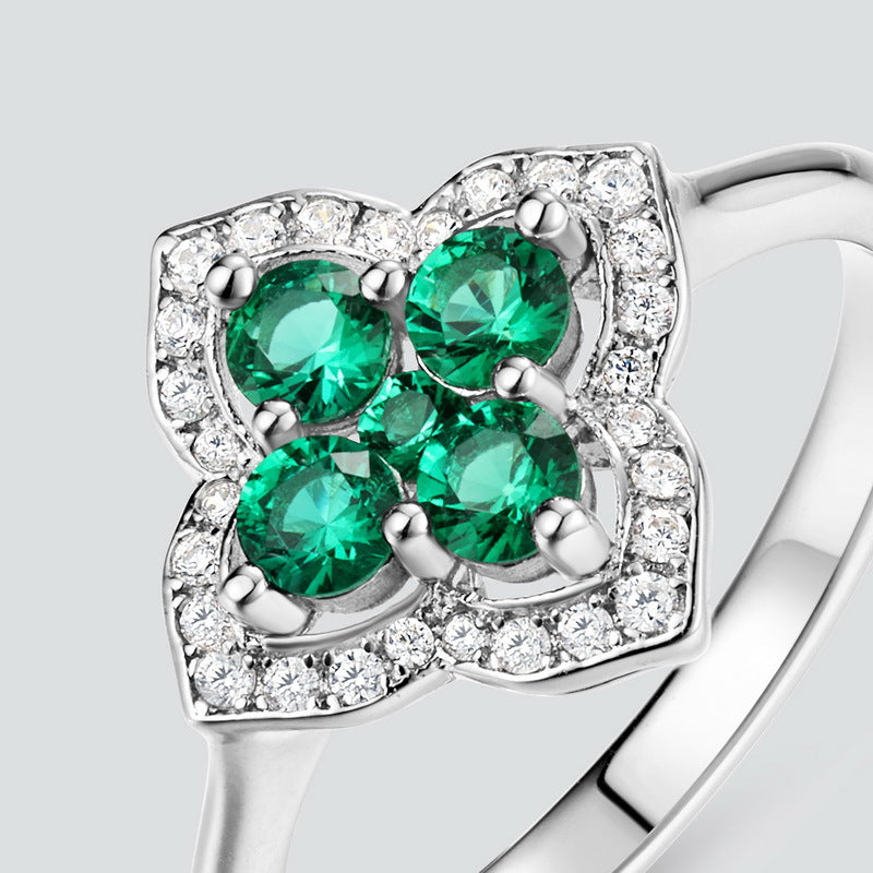 Luxury Four-leaf Clover Petal Emerald Ring