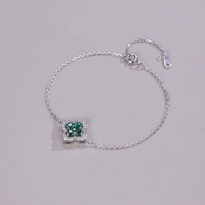 Four-leaf Clover Emerald Bracelet